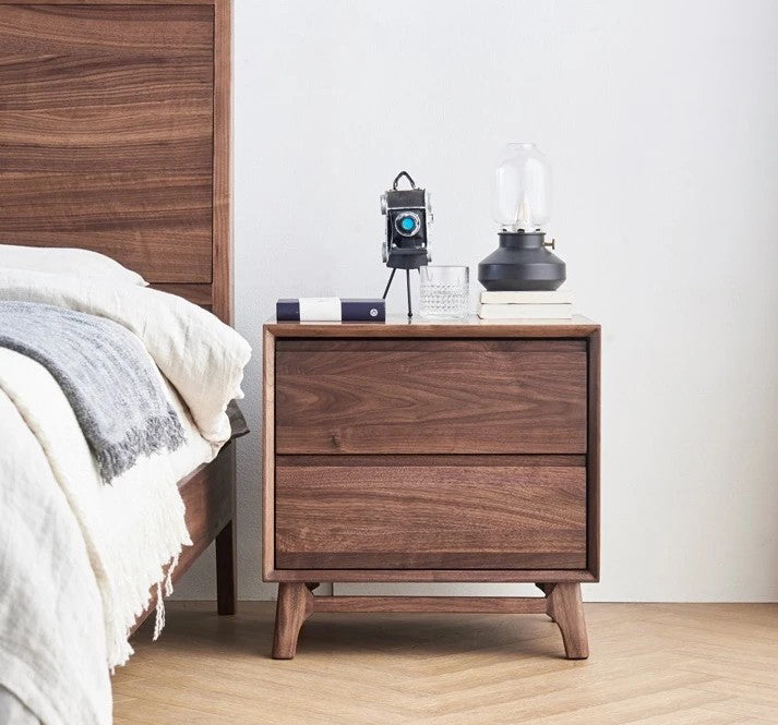 Mazonvintage-Artisan Dual Drawer Black Walnut Wood Nightstand