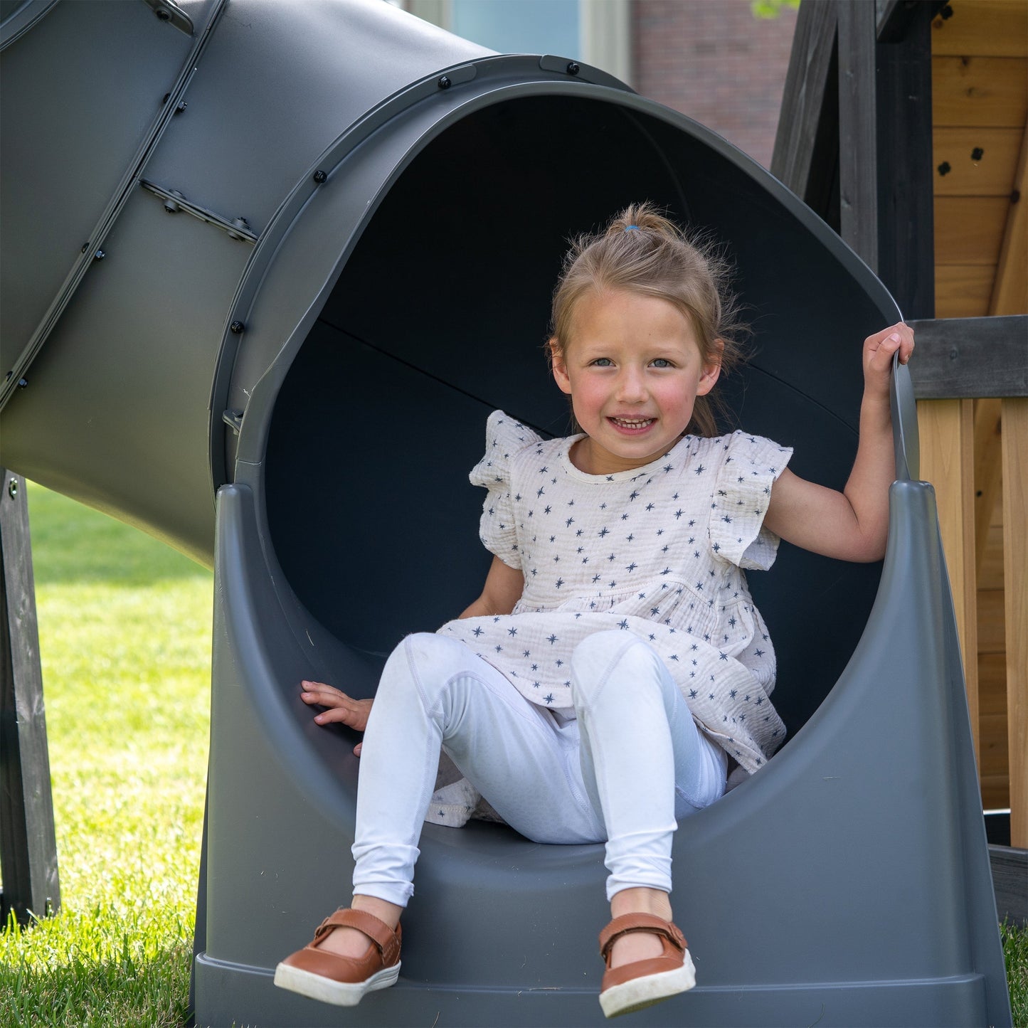 Magnolia Falls Swing Set