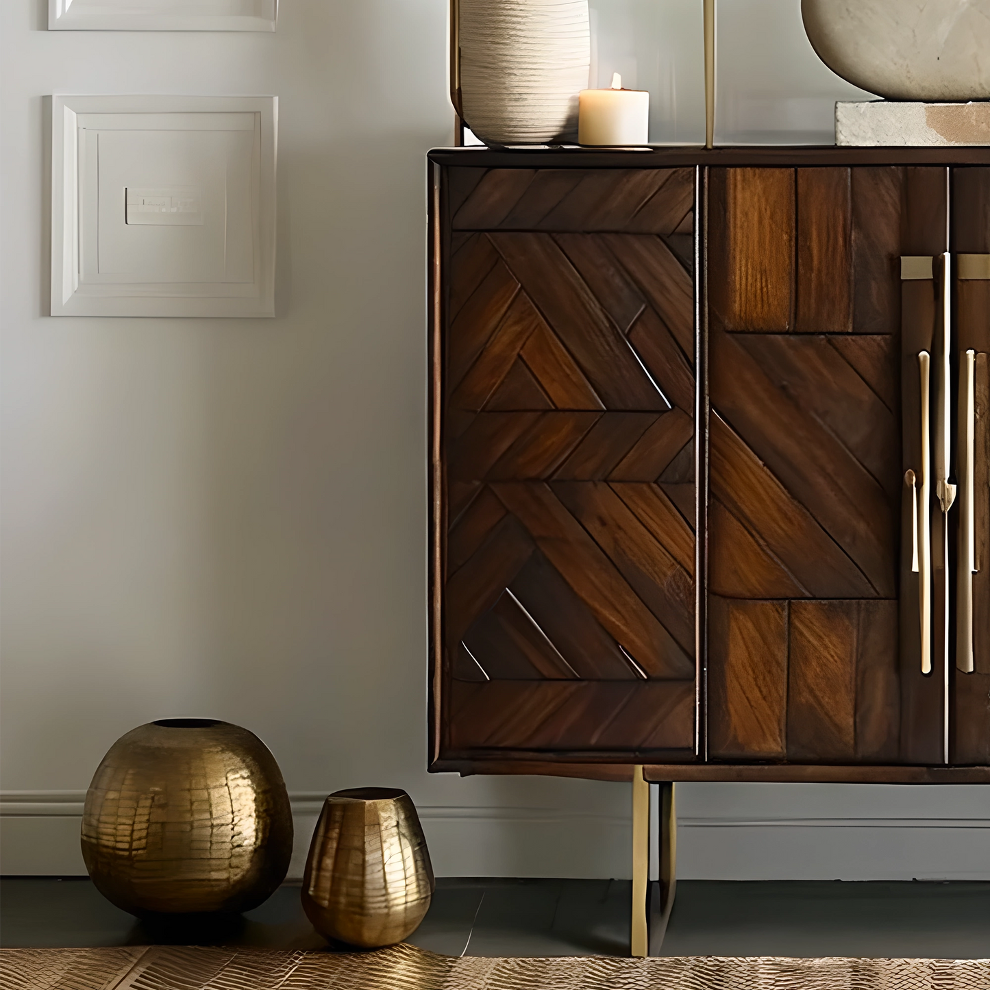 Mid-Century Style Wine Cabinet in Solid Wood, Storage for Bottles and Glassware