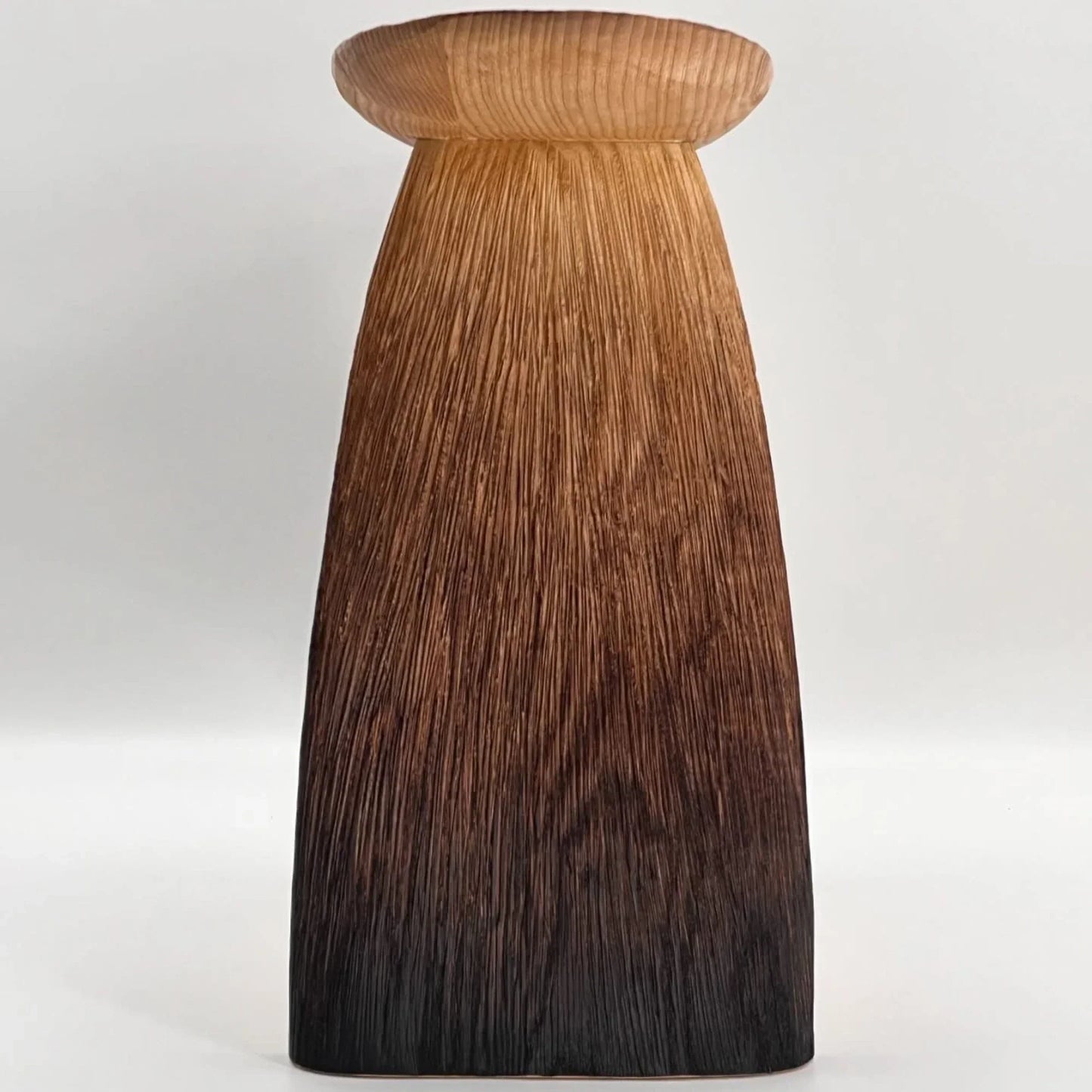 Oyo Oval Dining Table