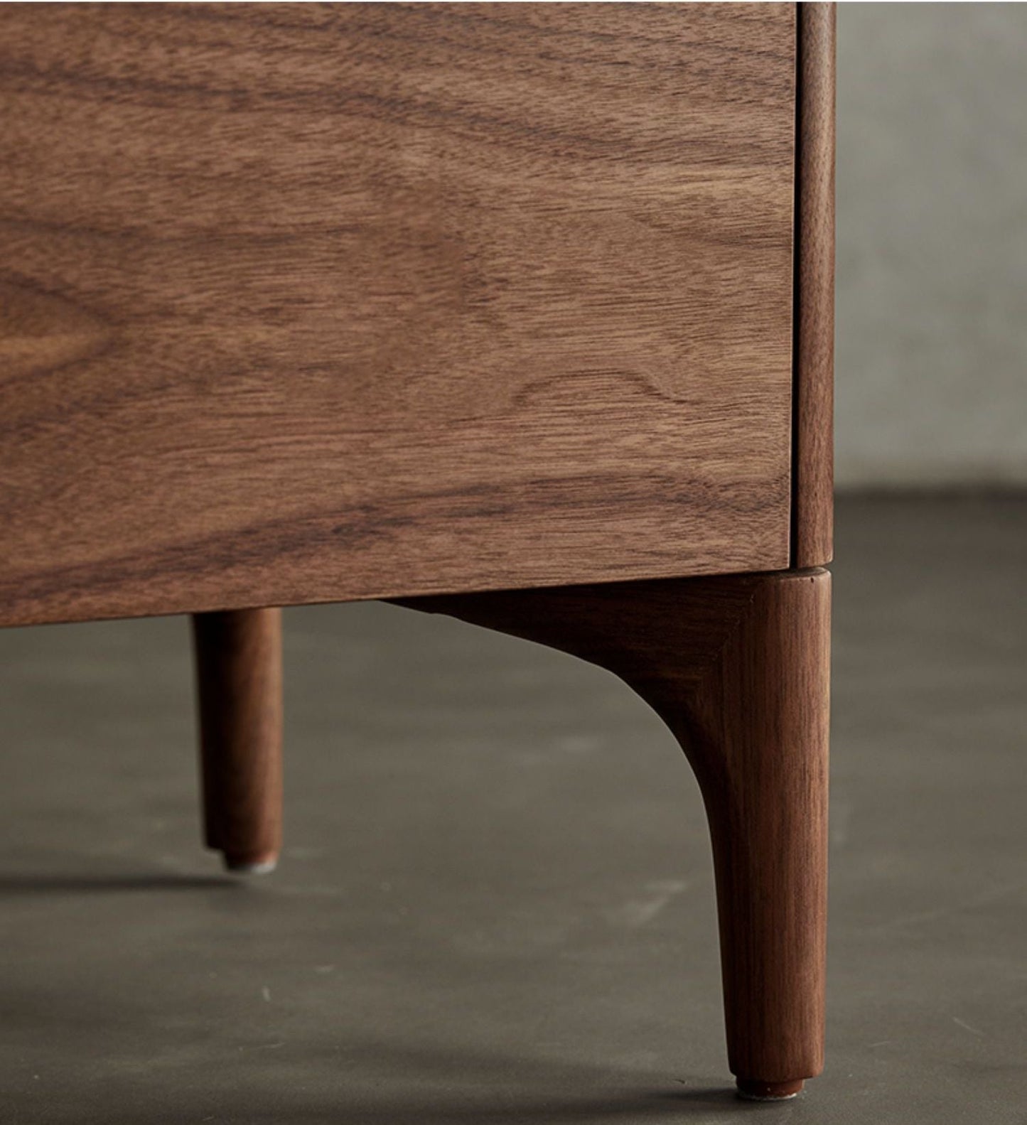 Mazonvintage-Sophisticated Black Walnut Wood Nightstand