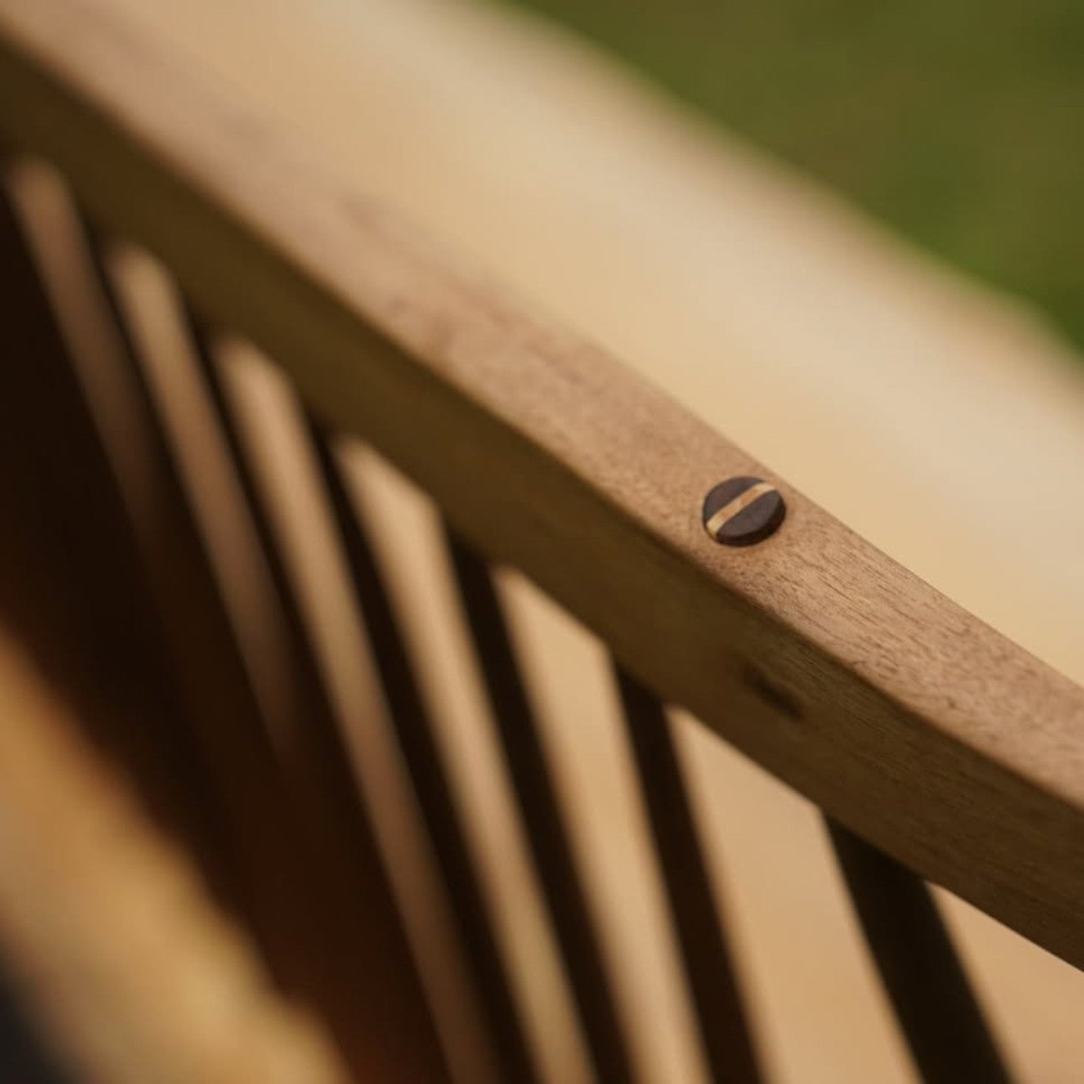 Can Walnut Wood Bench