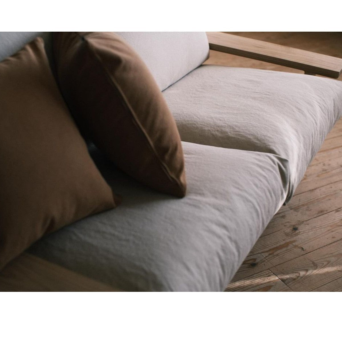 Darrin 3 Seater Oak Wood & Fabric Sofa