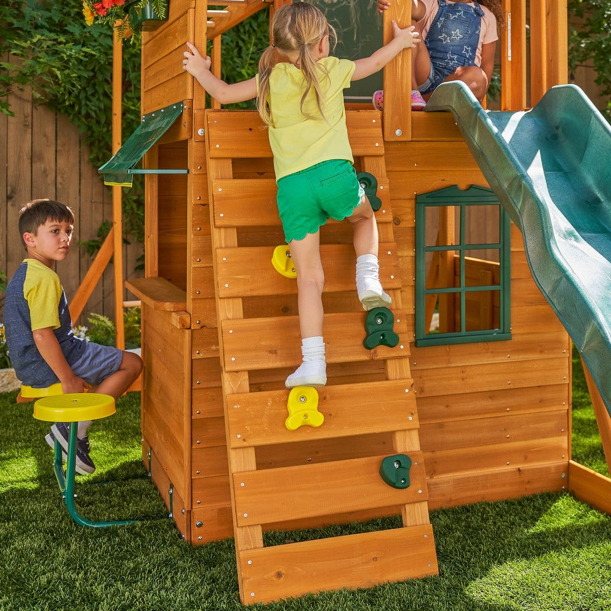 Ridgeview Deluxe Clubhouse Swing Set