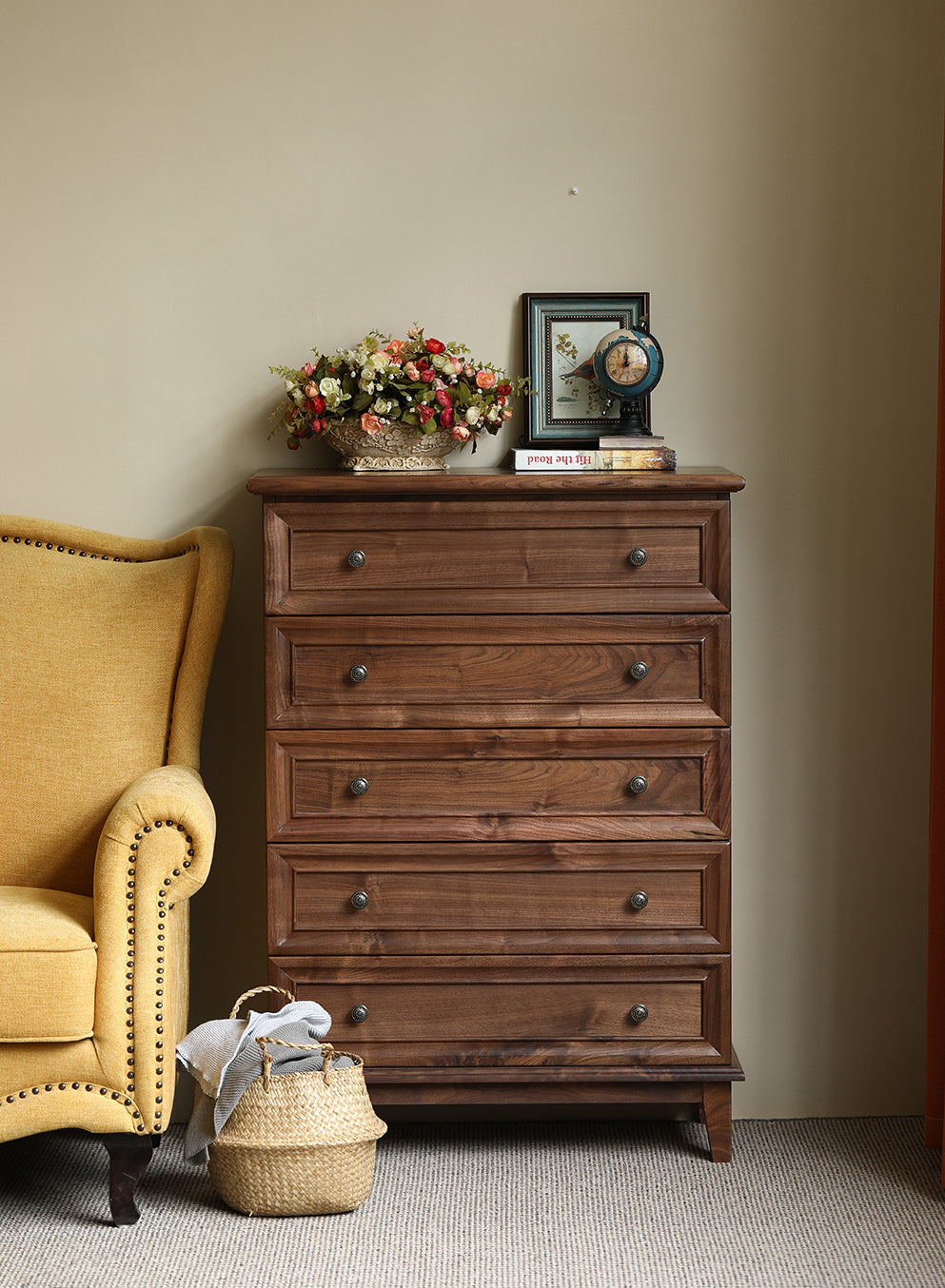 Mazonvintage-Heritage American Style Vintage Walnut Wood Dresser