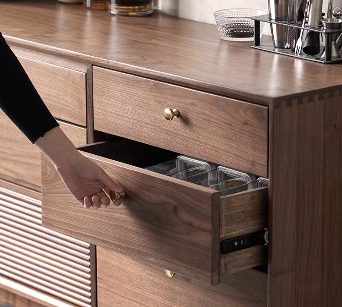 Mazonvintage-Glamour Multi-Drawers Black Walnut Wood Sideboard