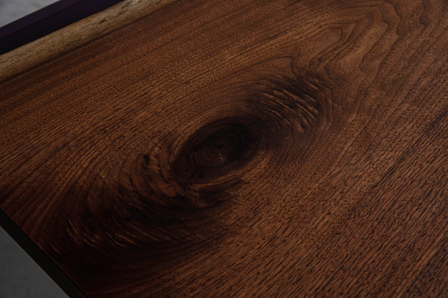 Mazonvintage-Elemental Handmade Single Epoxy Resin Table
