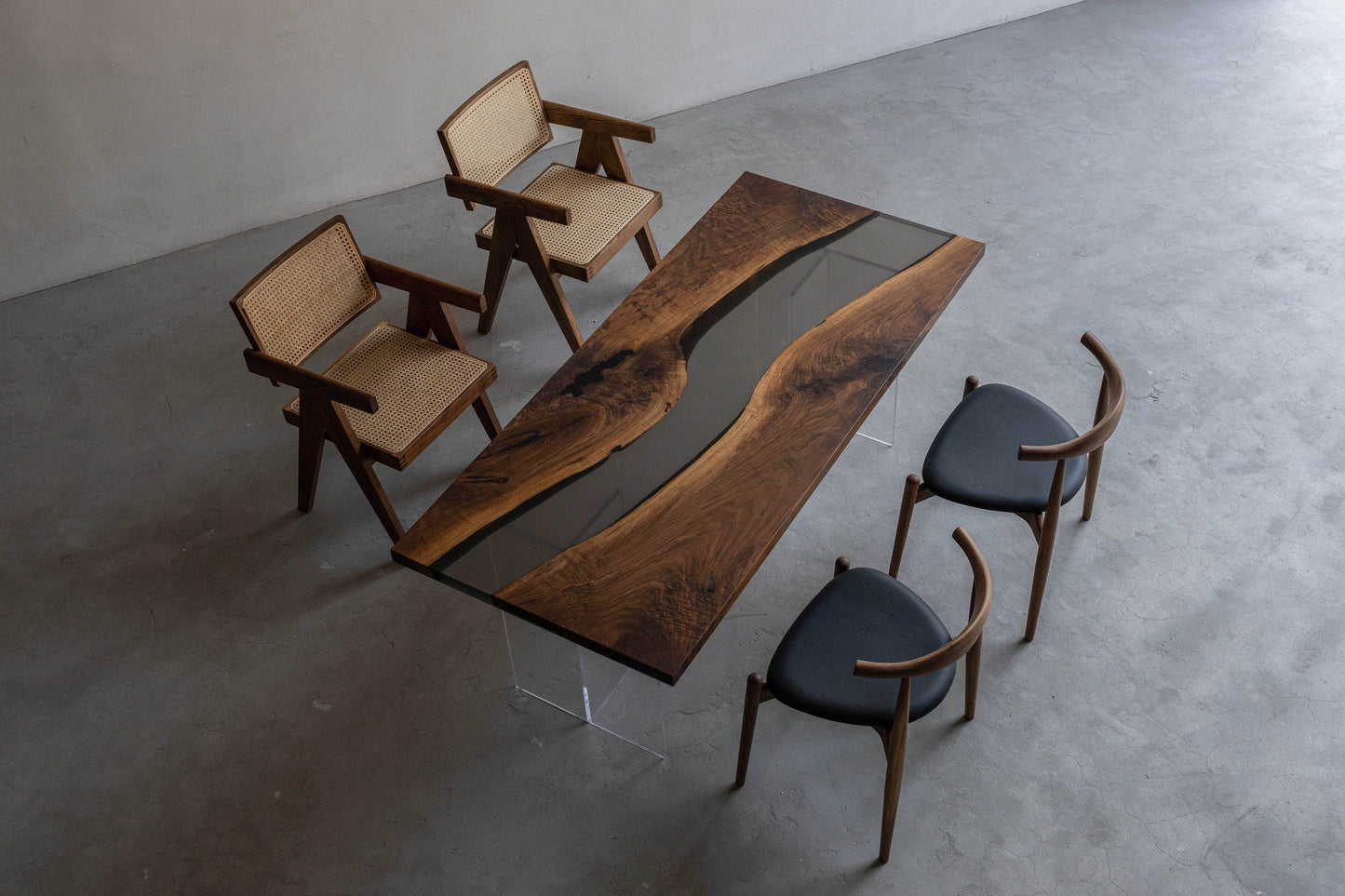 Mazonvintage-Custom solid America walnut Epoxy Resin River Table