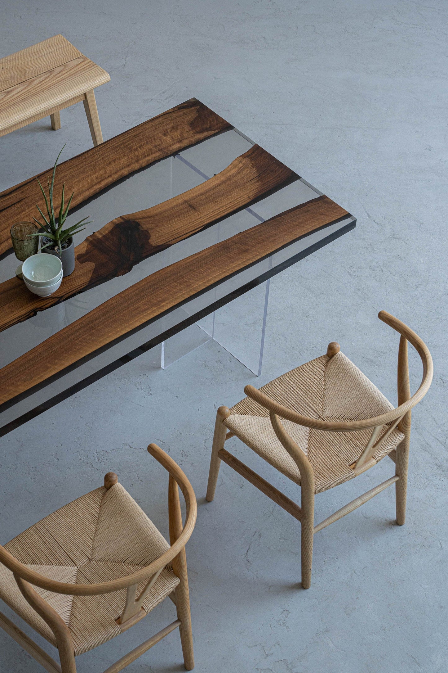 Mazonvintage-Epoxy Horizon Black Walnut Wood Table