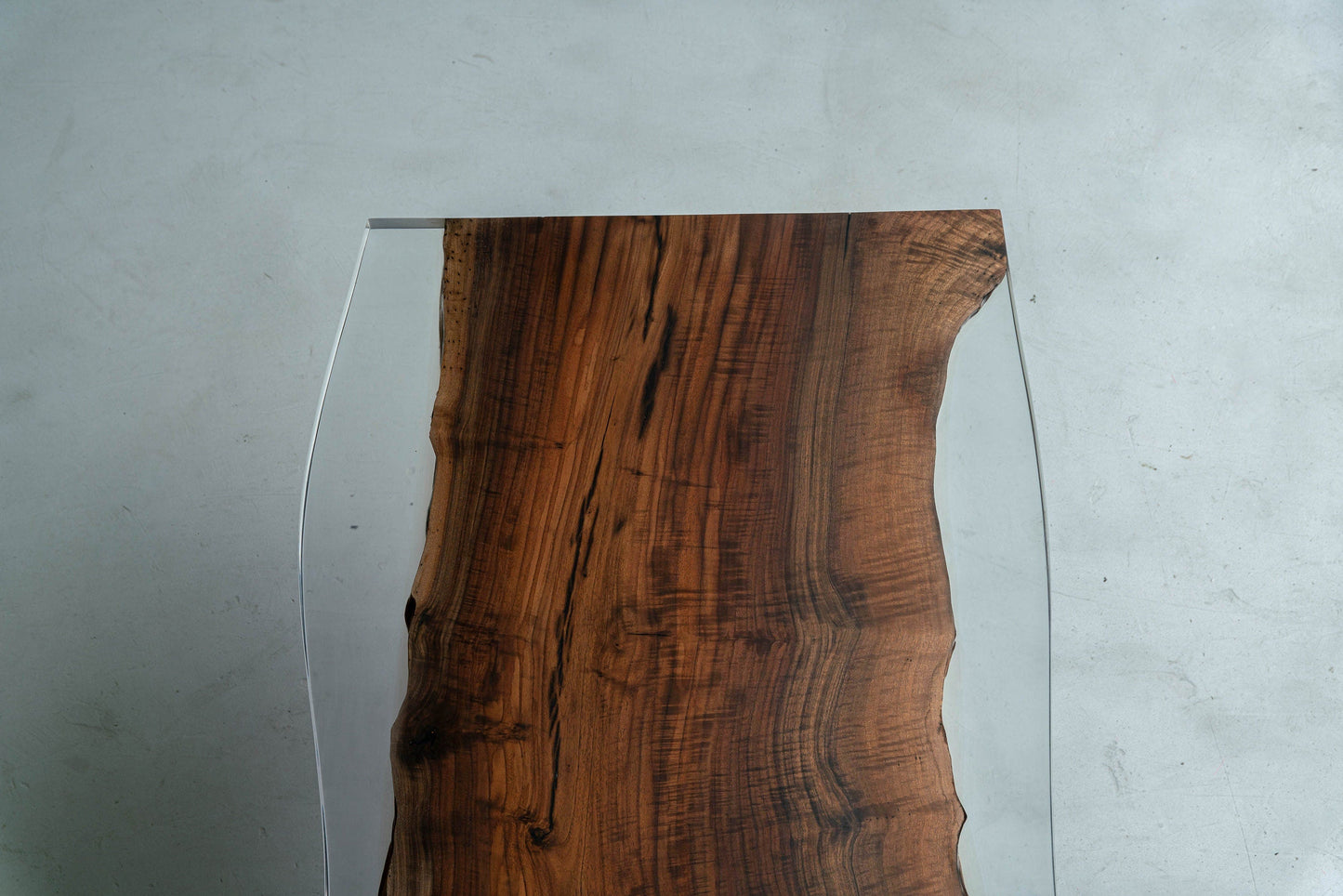 Mazonvintage-Live edge Handmade Unique Live Edge Epoxy Resin River Wood
