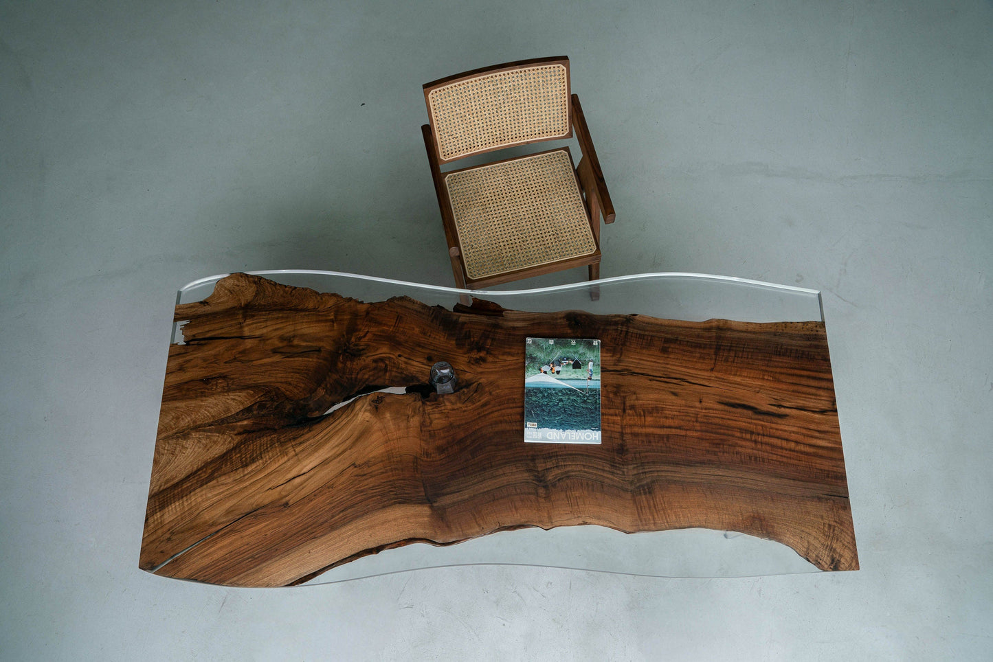 Mazonvintage-Live edge Handmade Unique Live Edge Epoxy Resin River Wood
