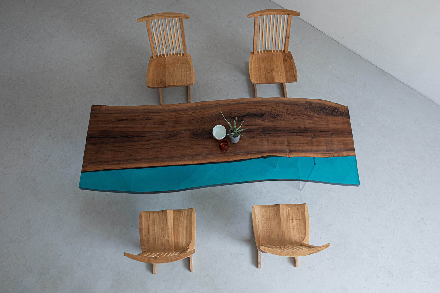 Mazonvintage-Dynasty Make-to-Order Resin Dining Table