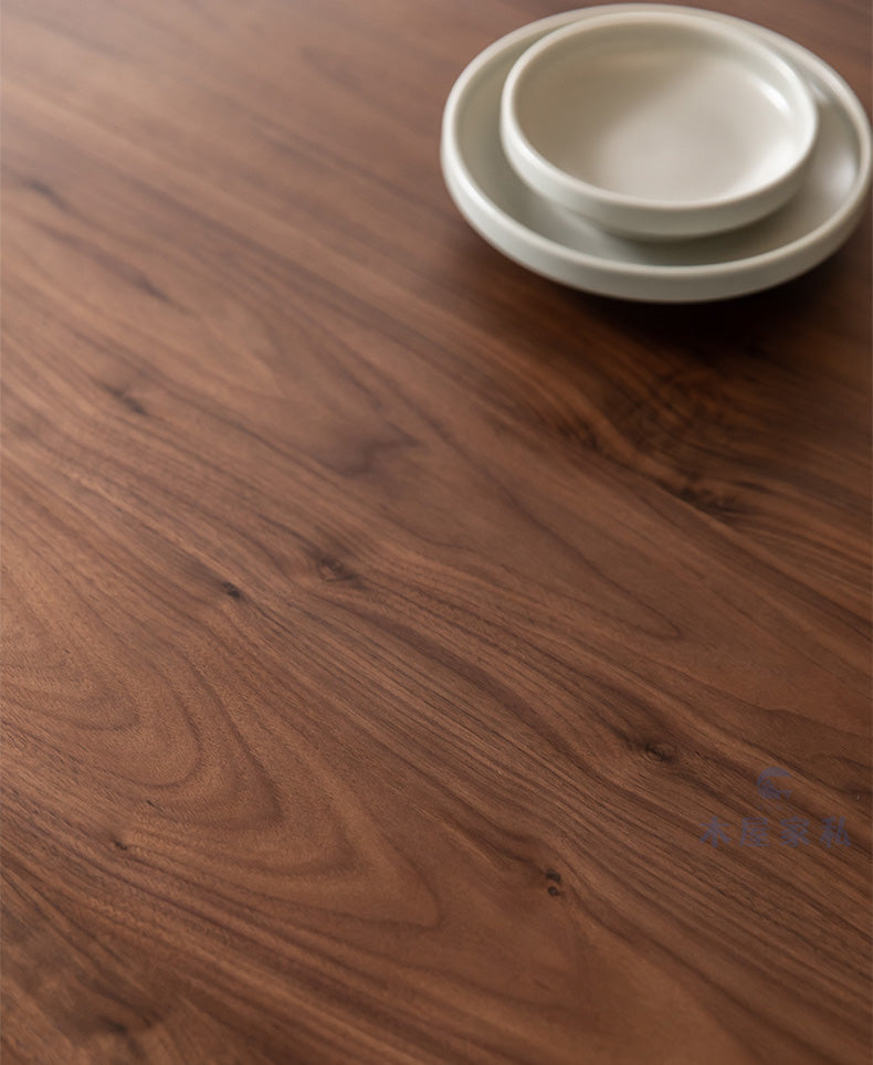 Mazonvintage-Contemporary Three Curve Leg Solid Walnut Wood Round Table