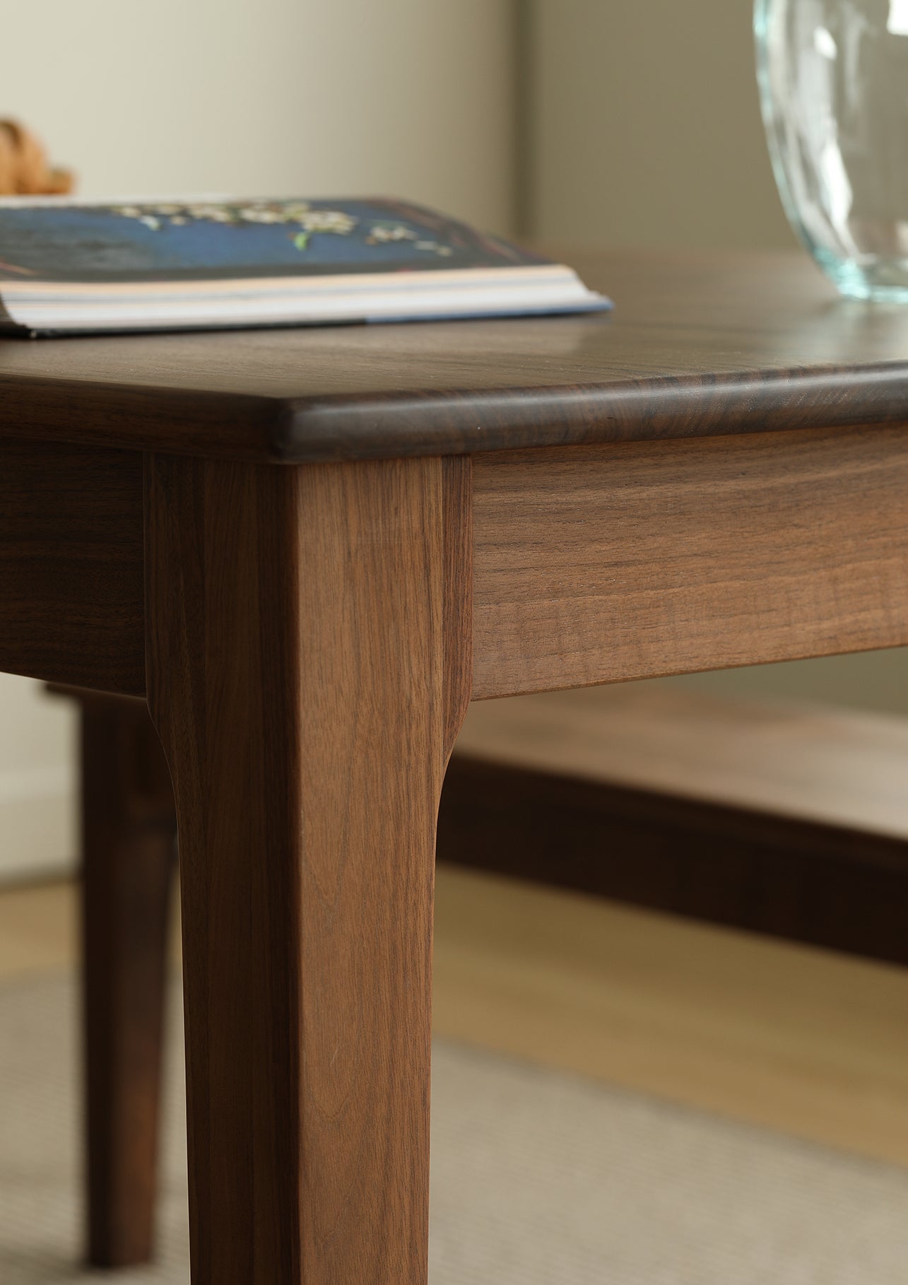 Mazonvintage-Vintage Charm Solid Wood Dining Table