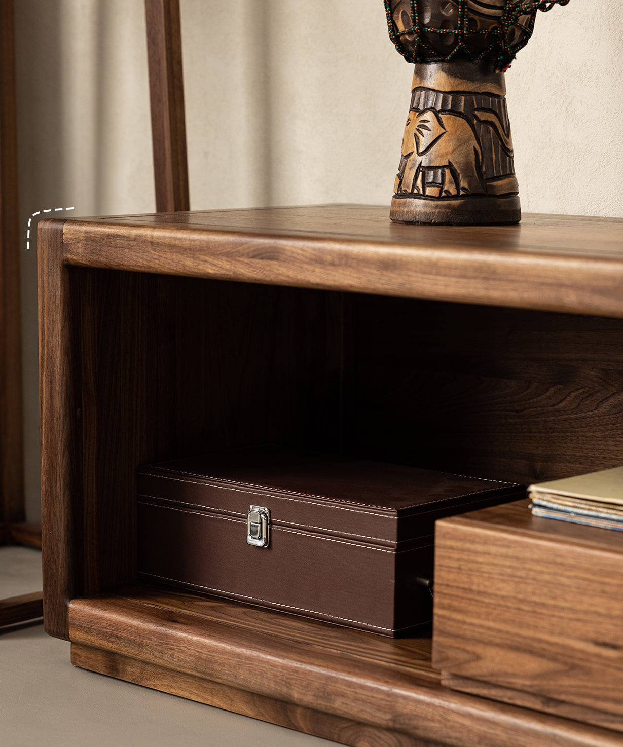 Mazonvintage-Sierra Open Space Style Solid Walnut Wood TV Stand