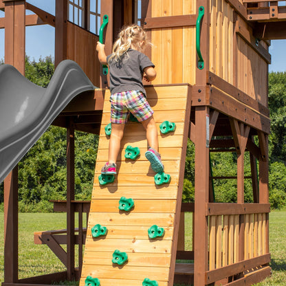 Skyfort II with Wave Slide