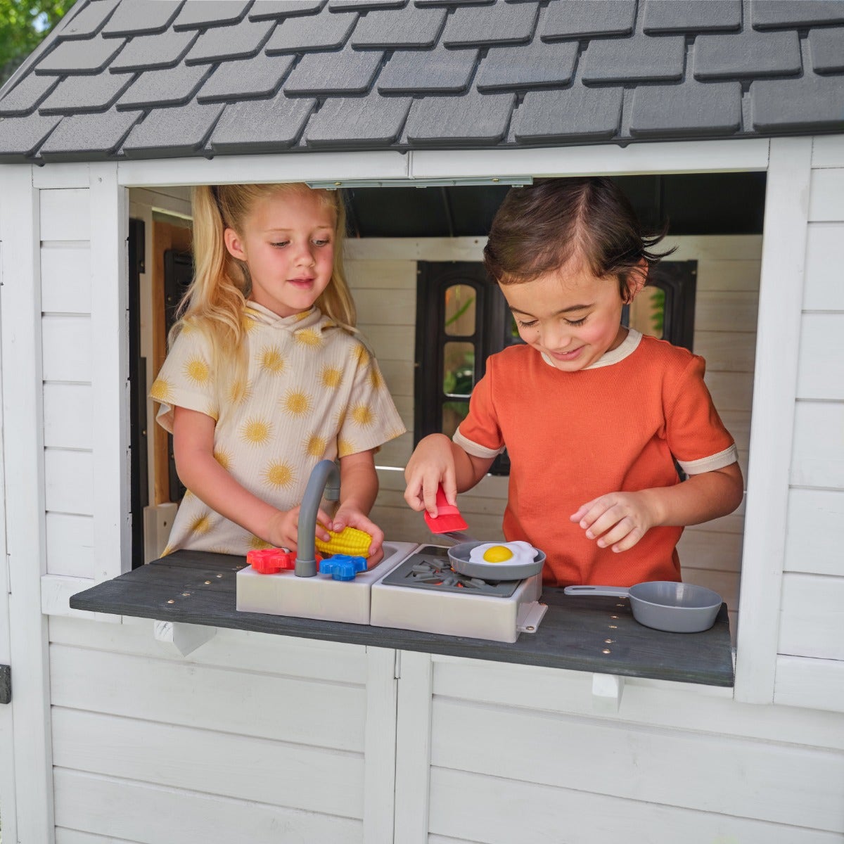 Riverscape Playhouse - White
