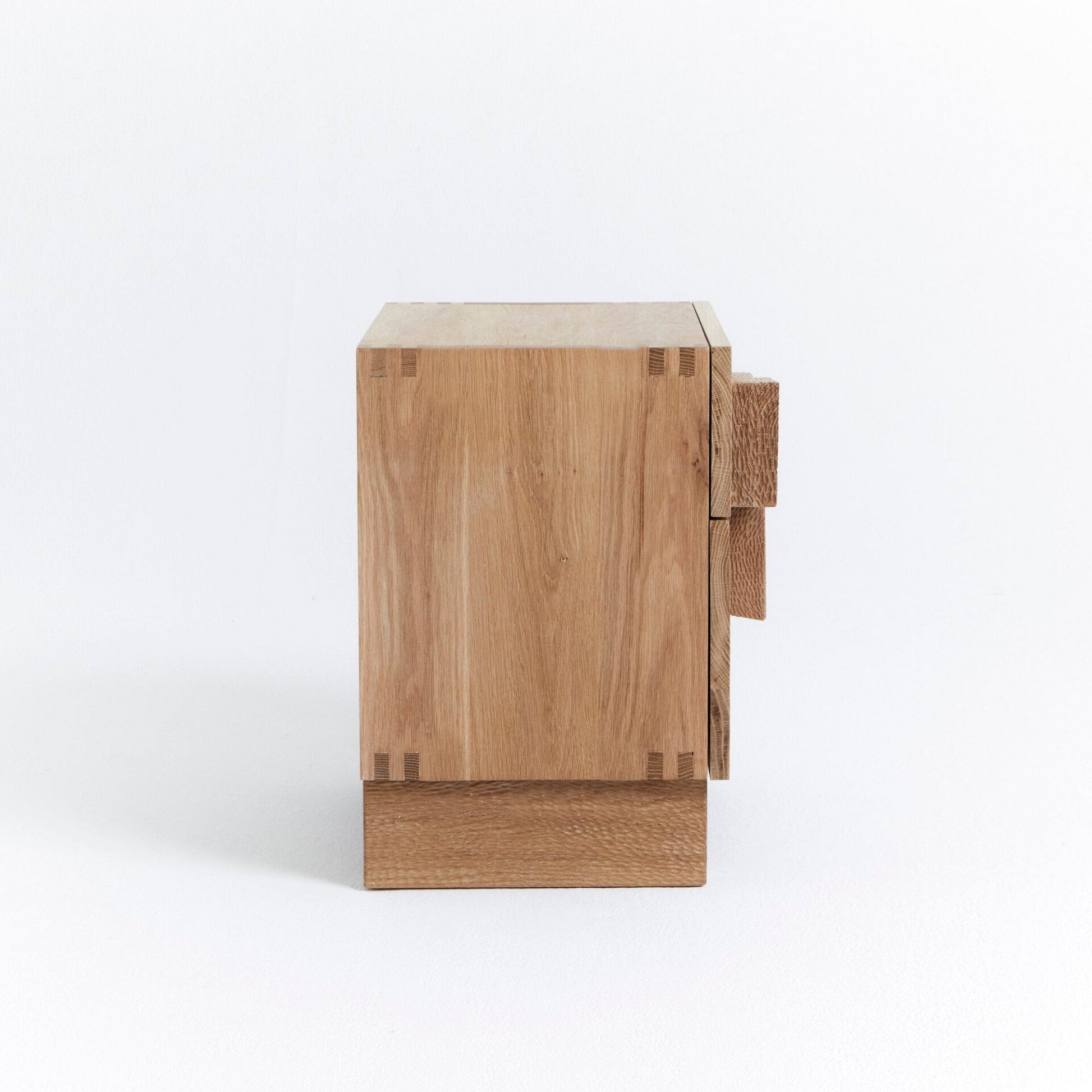 DD Bedside Table by TJ