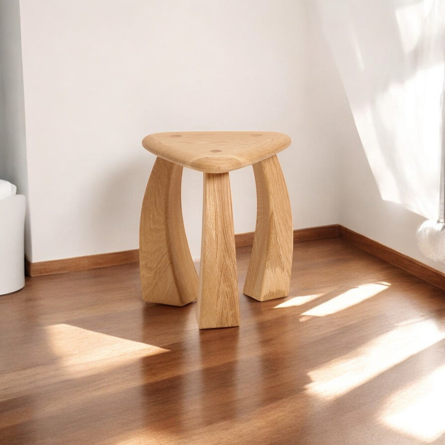 Arc  Stool