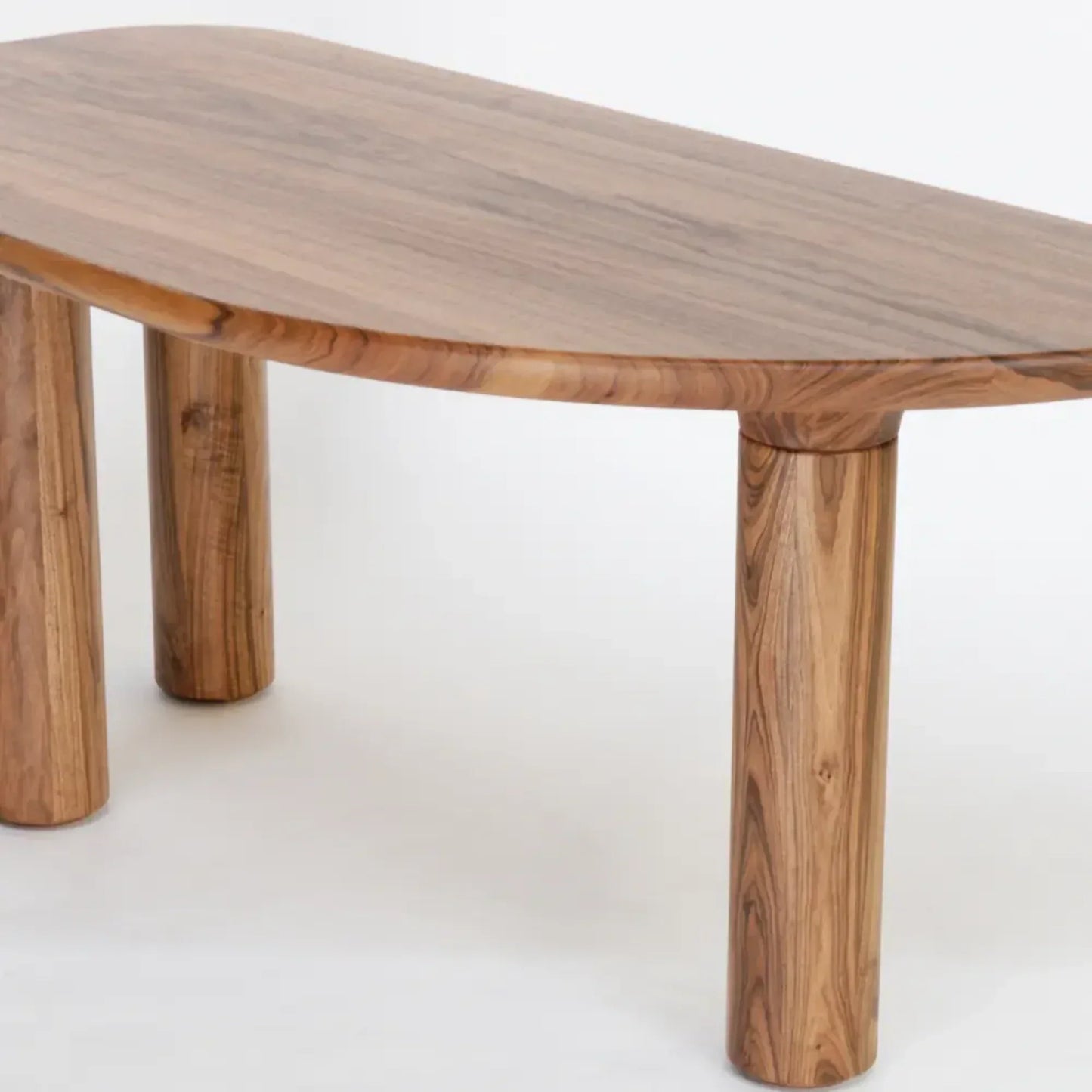 3-Legs Ki Dining Table