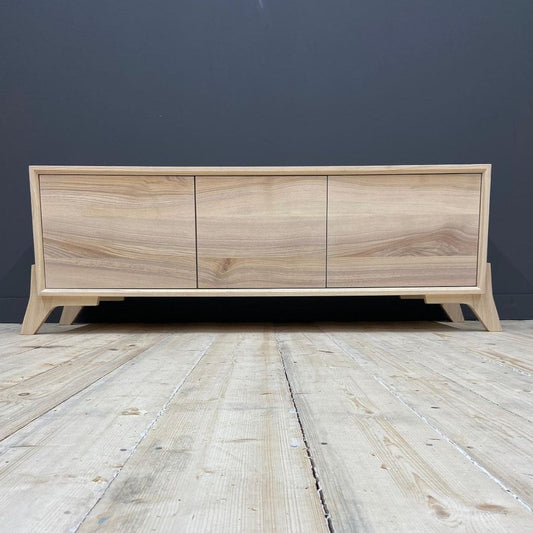 Bevis Oak Wood TV Unit