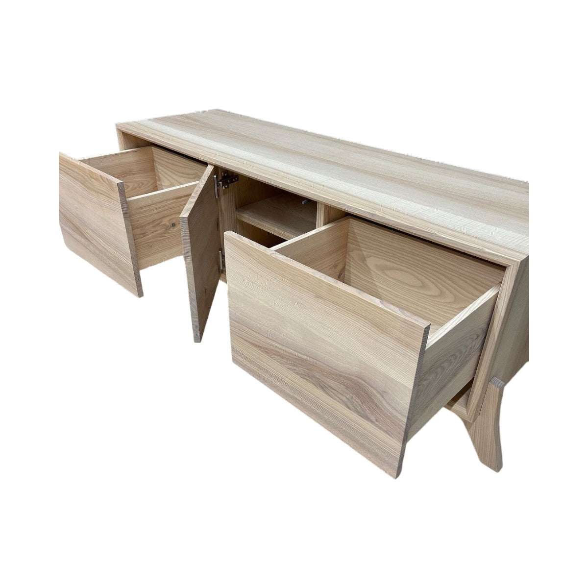 Bevis Oak Wood TV Unit