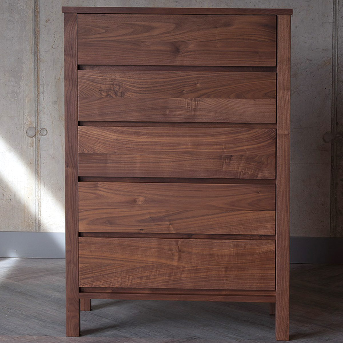 Caressa Walnut Wood Chest of 5 Drawers