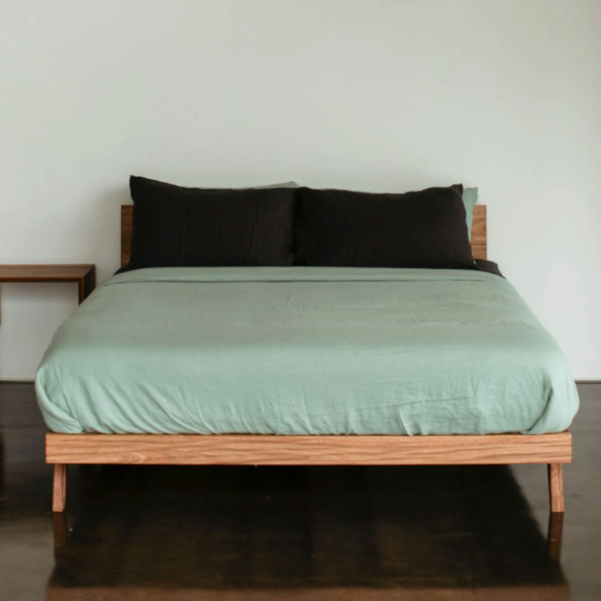 Eleri Walnut Wood Bed