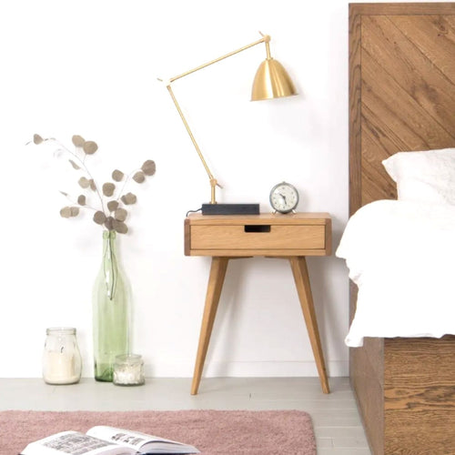 Evert Oak Wood Bedside