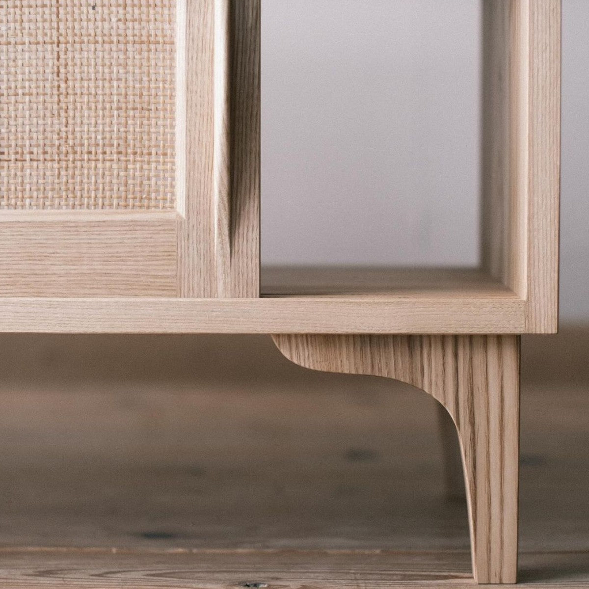 Haley Oak Wood TV Unit