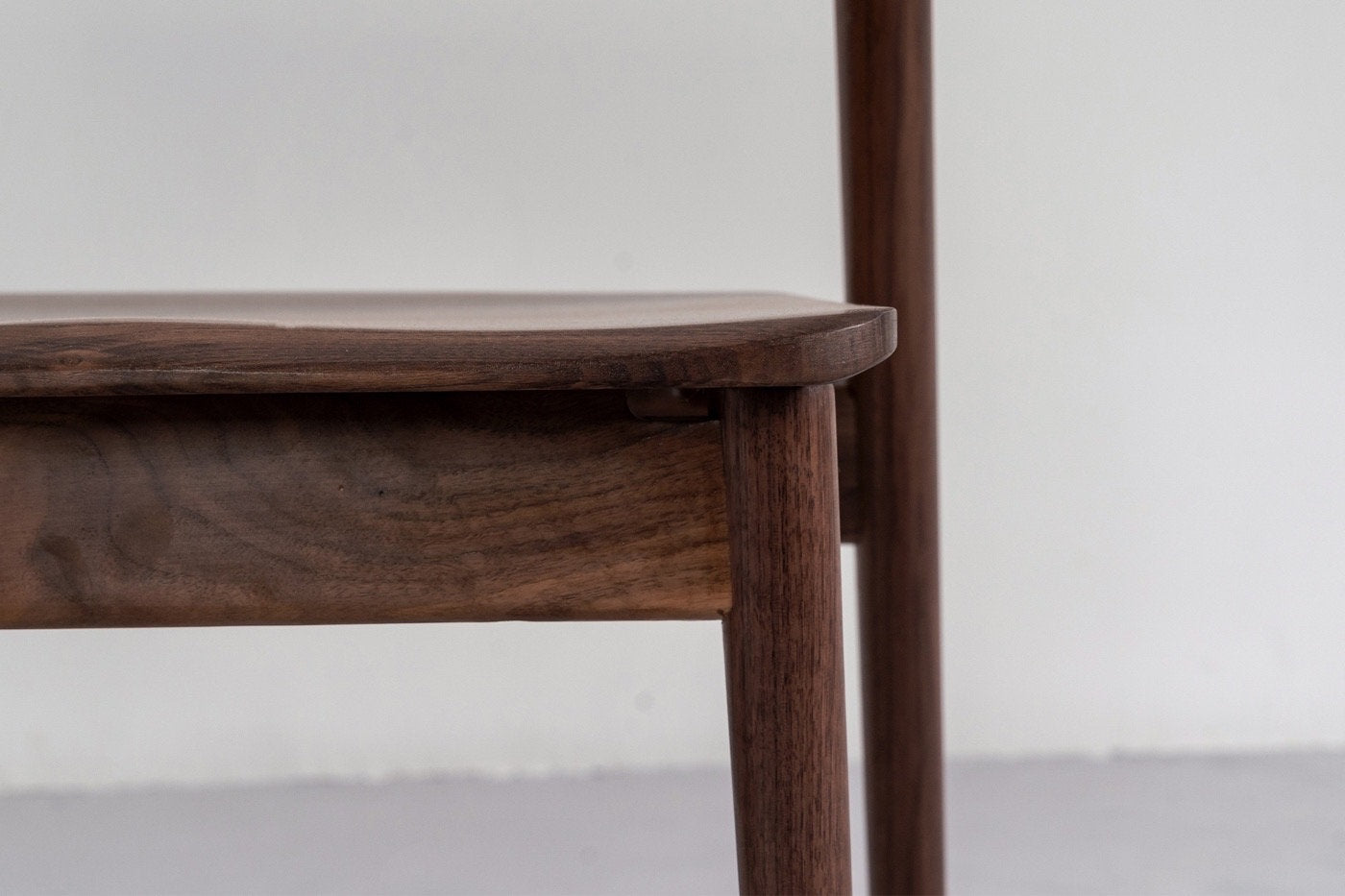 Mazonvintage-Crescendo Danish Backrest Dining Chair