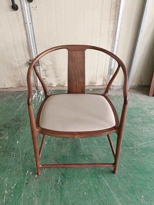 Mazonvintage-Ming-Style Horseshoe Back Walnut Wood Armchair