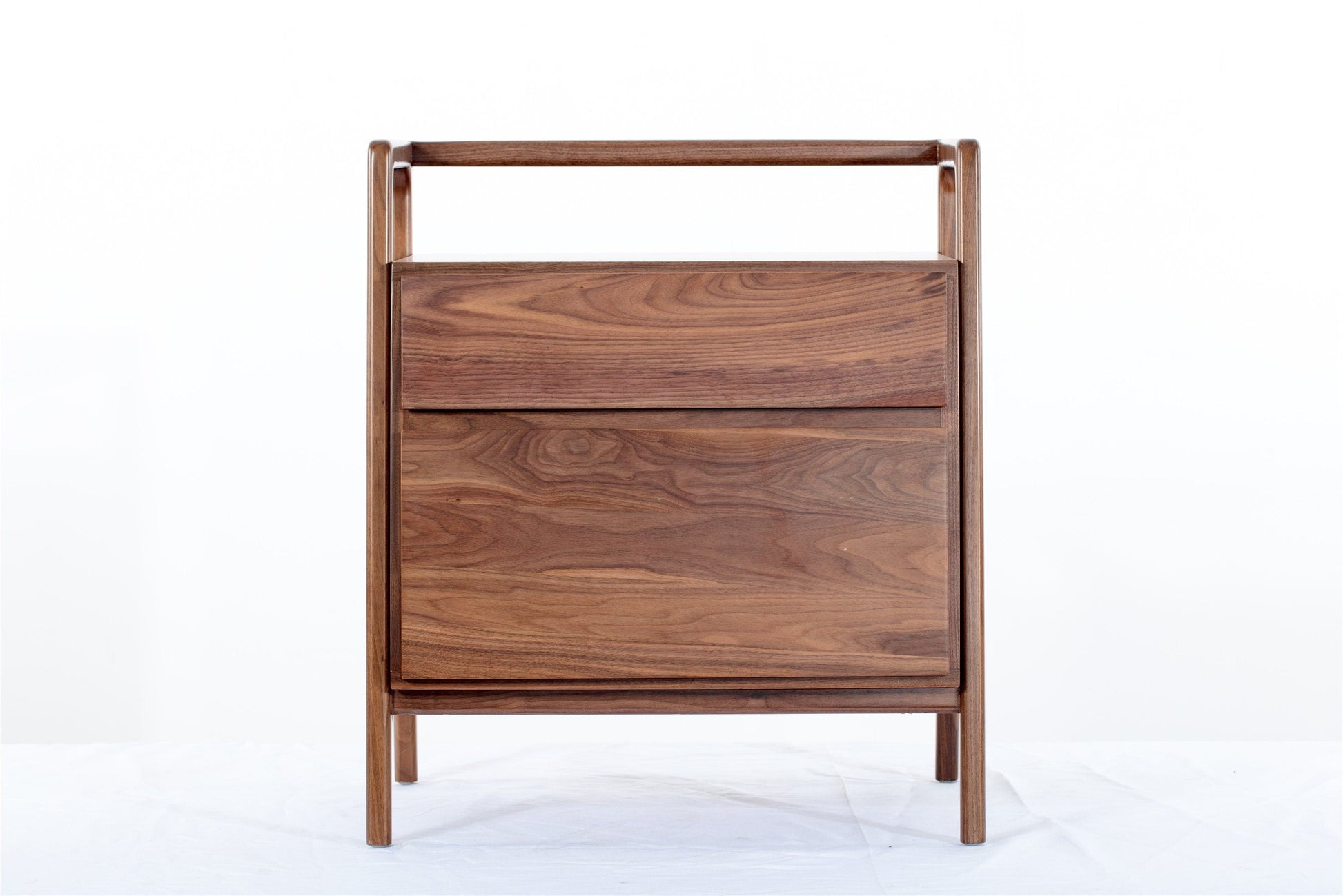 Mazonvintage-Legacy Solid Wood Black Walnut Streak Bedside Table