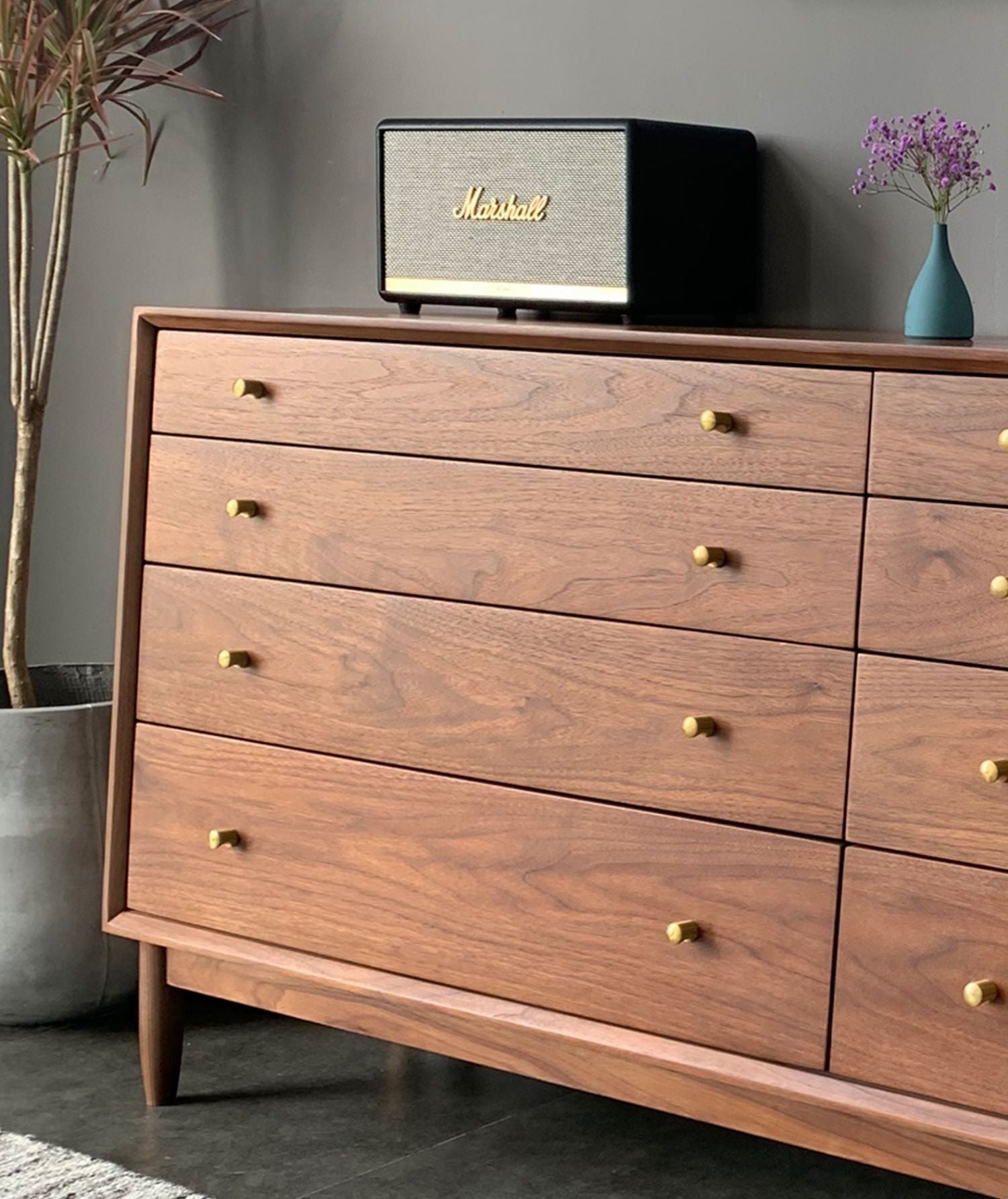 Mazonvintage-Stacked and Slanted 8-Drawer Solid Walnut Wood Dresser