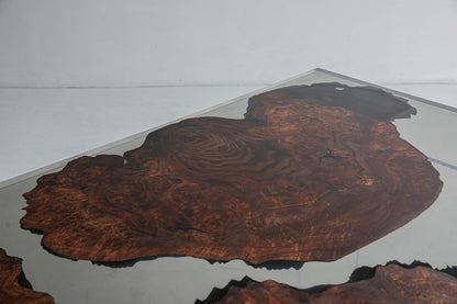Mazonvintage-Serene Black River Butterfly Resin Table