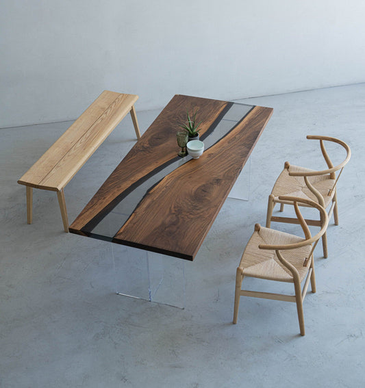 Mazonvintage-Ember Black Walnut Wood Epoxy Resin Table with Curved Shape