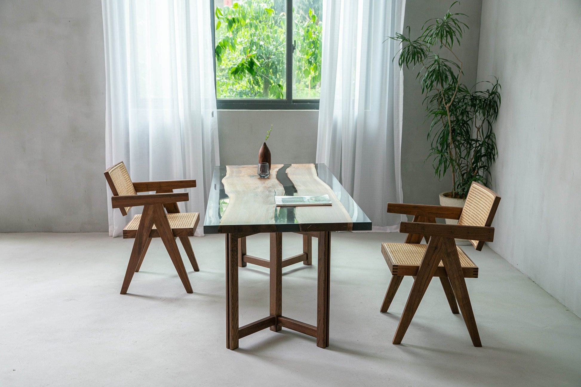 Mazonvintage-Large black walnut wood Epoxy Dining Table