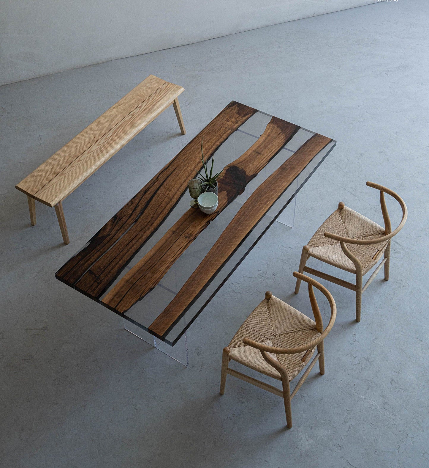 Mazonvintage-Epoxy Horizon Black Walnut Wood Table