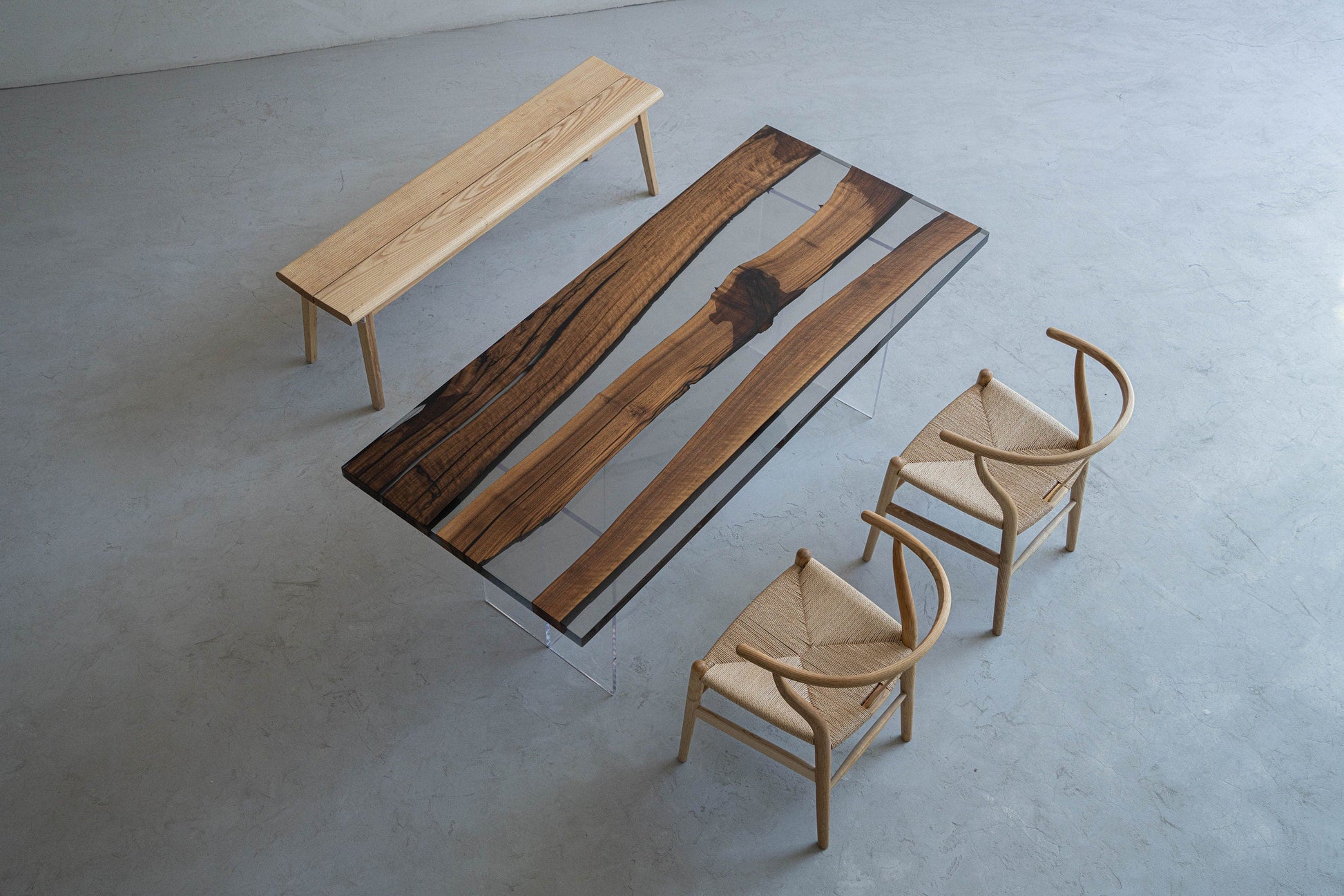Mazonvintage-Epoxy Horizon Black Walnut Wood Table