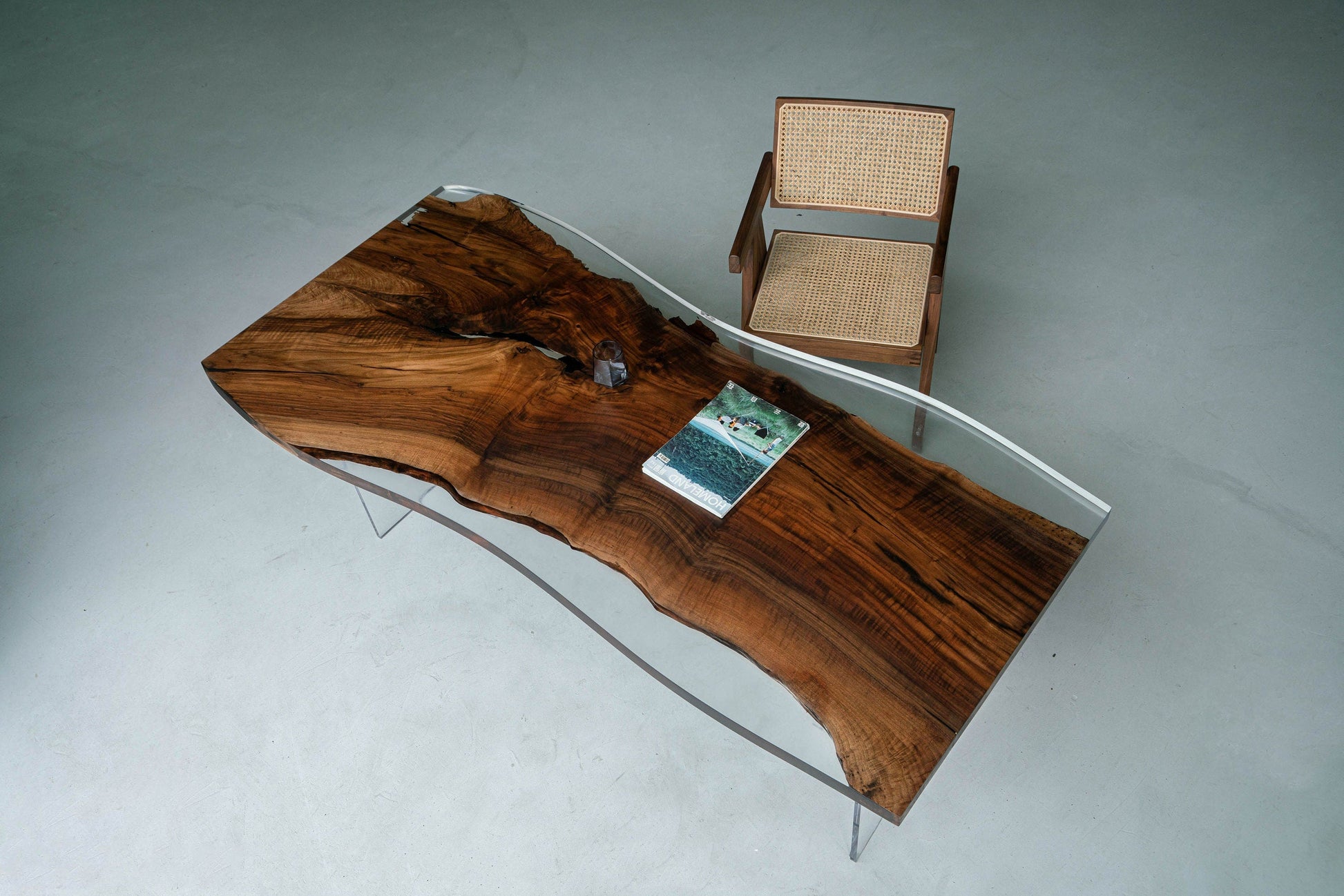 Mazonvintage-Live edge Handmade Unique Live Edge Epoxy Resin River Wood