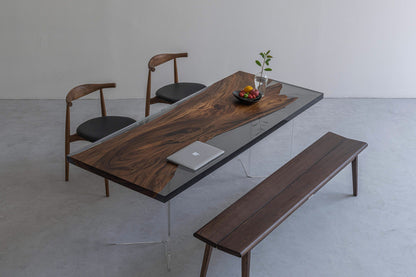 Mazonvintage-One-Piece Wood Monkey Pod Resin Table