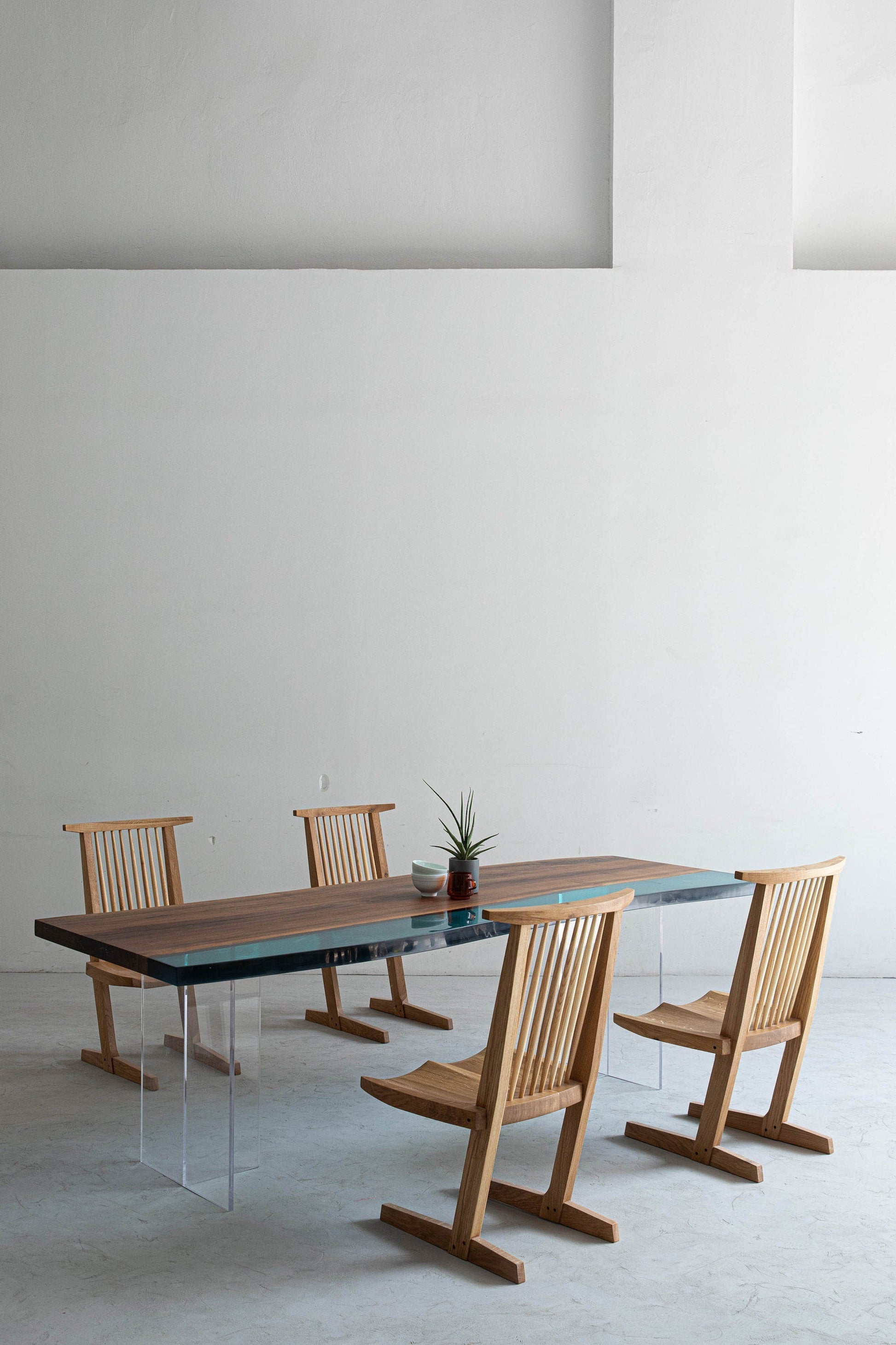 Mazonvintage-Dynasty Make-to-Order Resin Dining Table