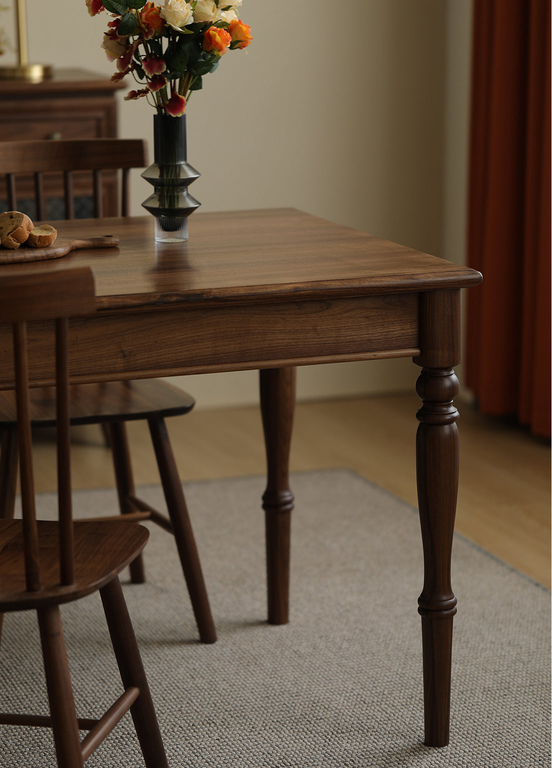 Mazonvintage-Synthesis American Style Solid Walnut Wood Dining Table
