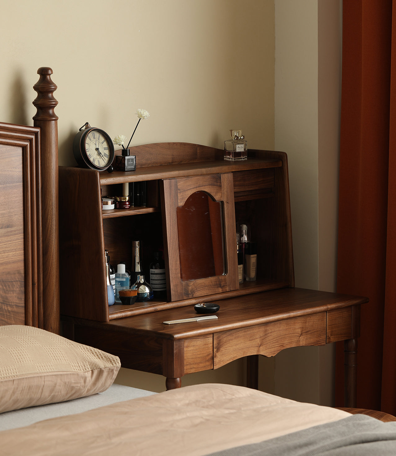 Mazonvintage-Astra American Style Solid Walnut Wood Makeup Vanity