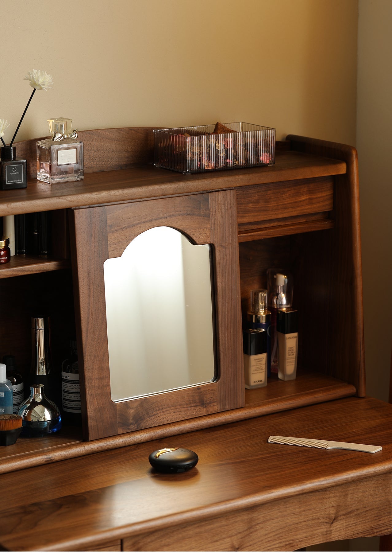 Mazonvintage-Astra American Style Solid Walnut Wood Makeup Vanity