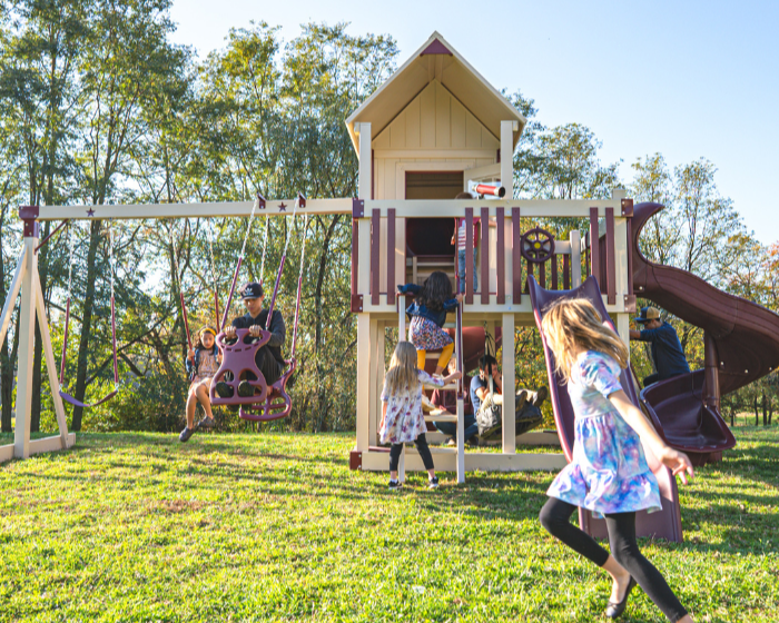Orion’s Hideout Vinyl Swing Set with Playhouse